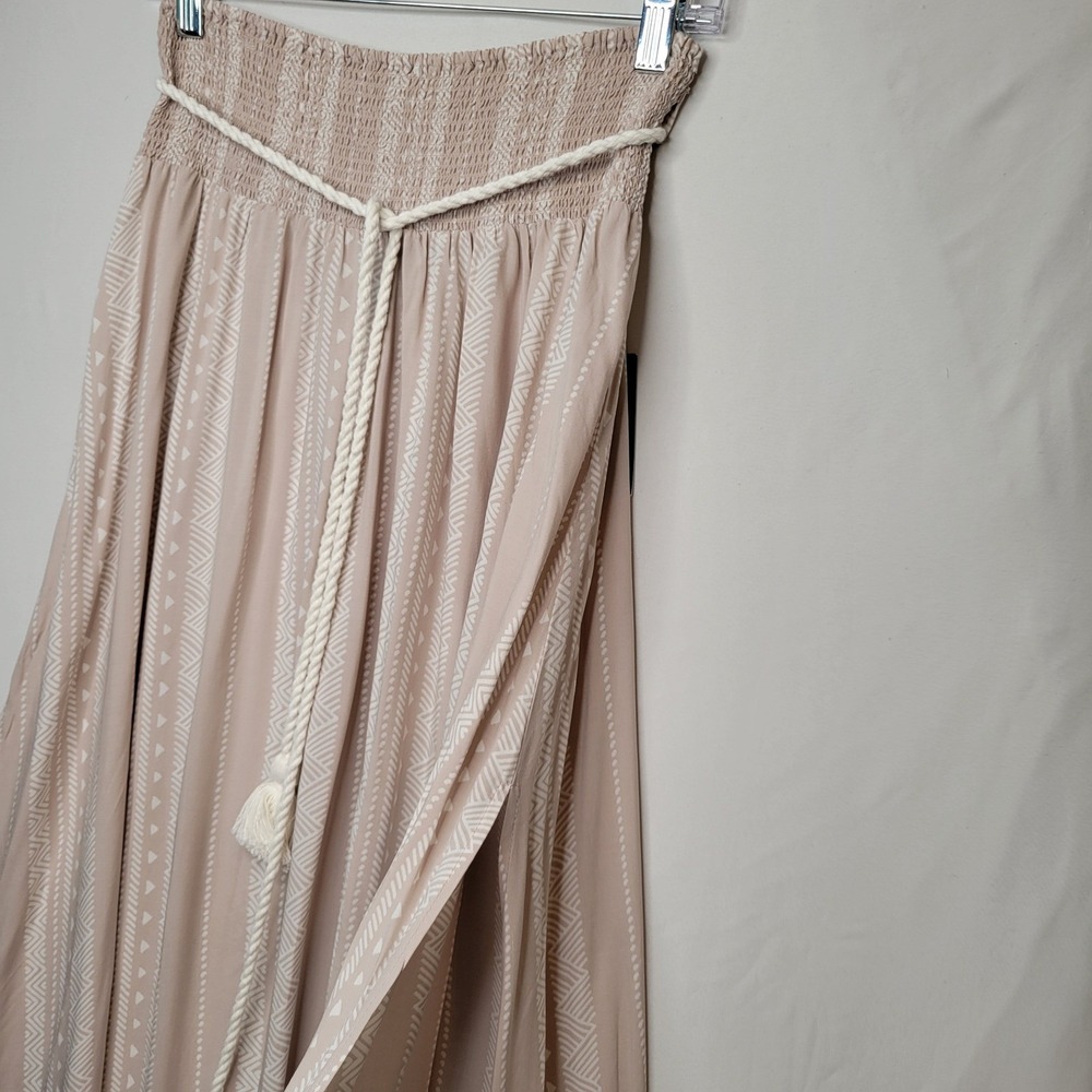 Forever 21 Women's Large Maxi Skirt Beige White Geometric Smocked Waist Boho Flo - Picture 12 of 16